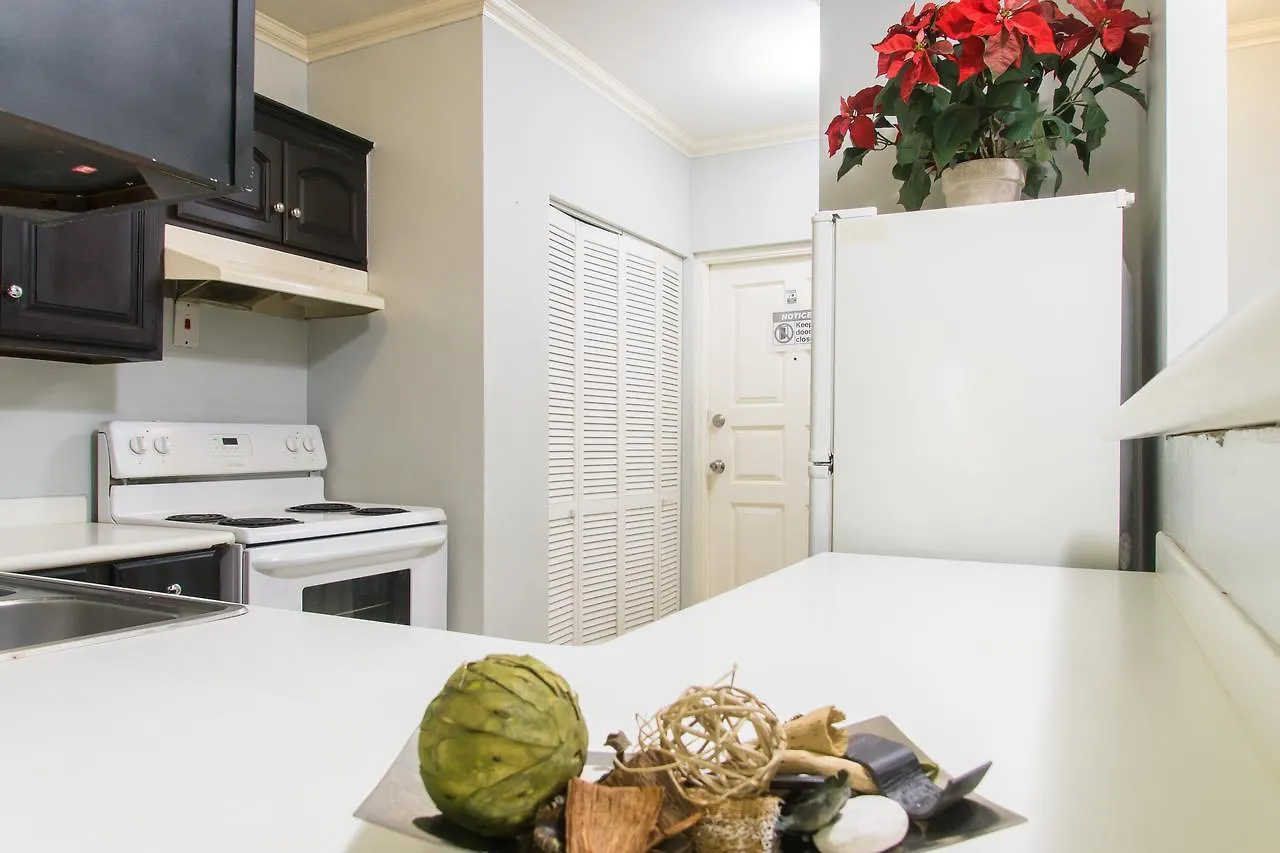 Plum Apartment Kingston 0*,